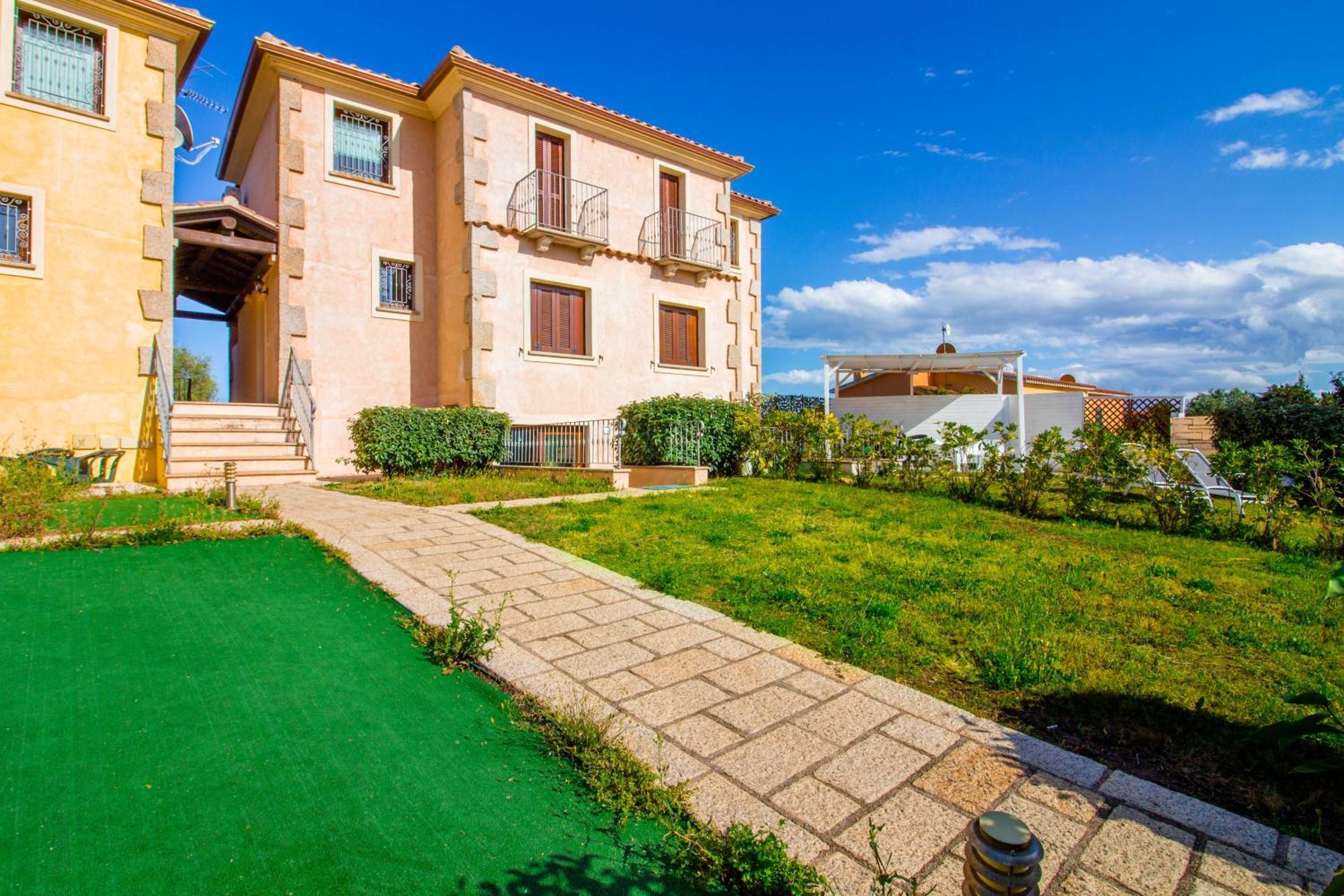 Ferienwohnung Rovo House 2, Pittulongu, Olbia Exterior foto